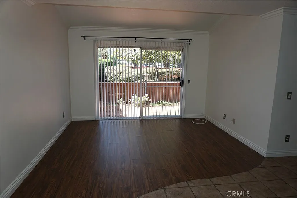 Building Photo - 1710 Maxwell Ln
