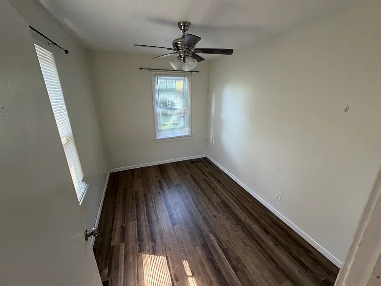 127 Marion St #127 — Photo 7