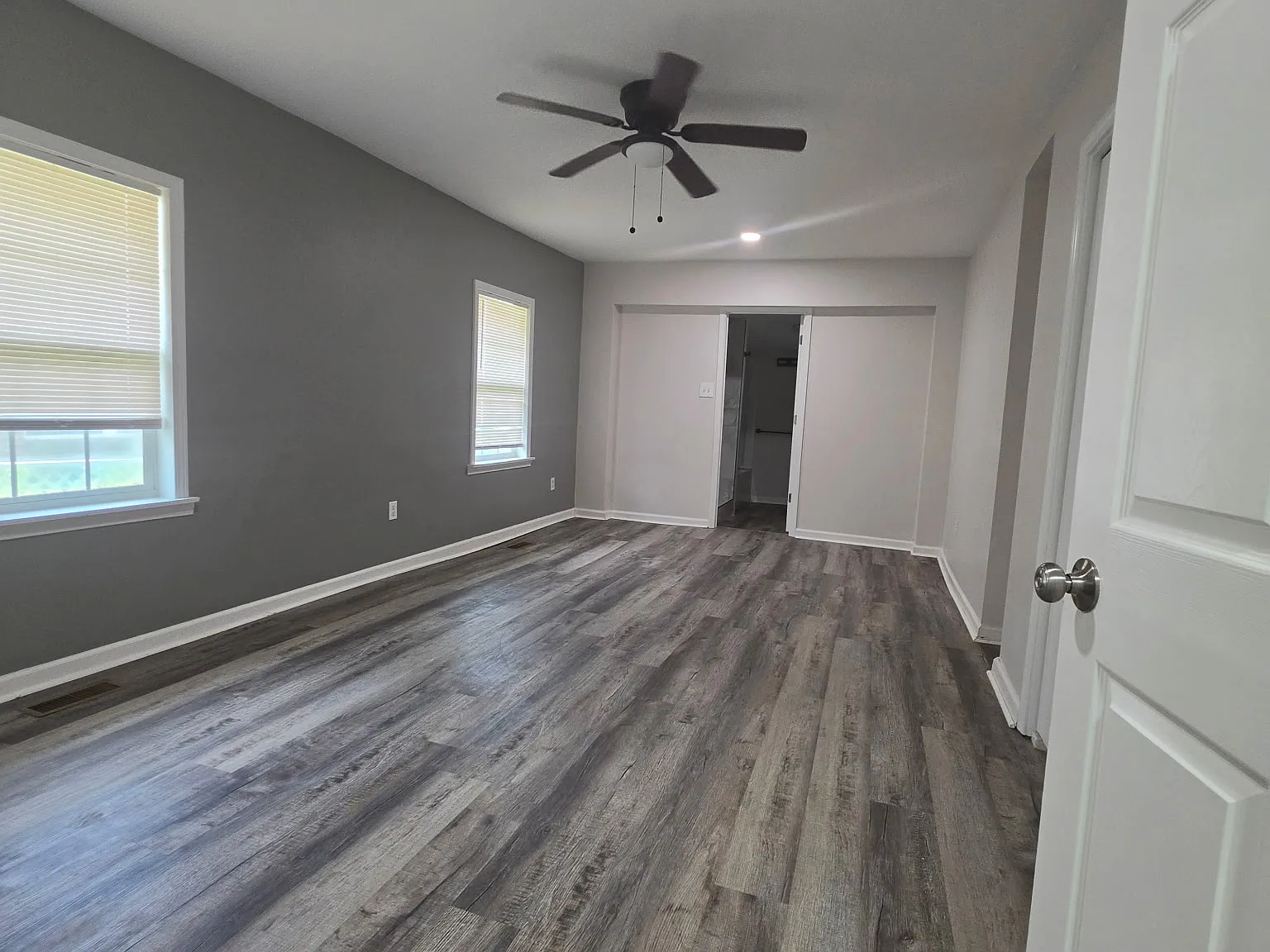 2 bed, 1372 sqft, $1,325 — Photo 3