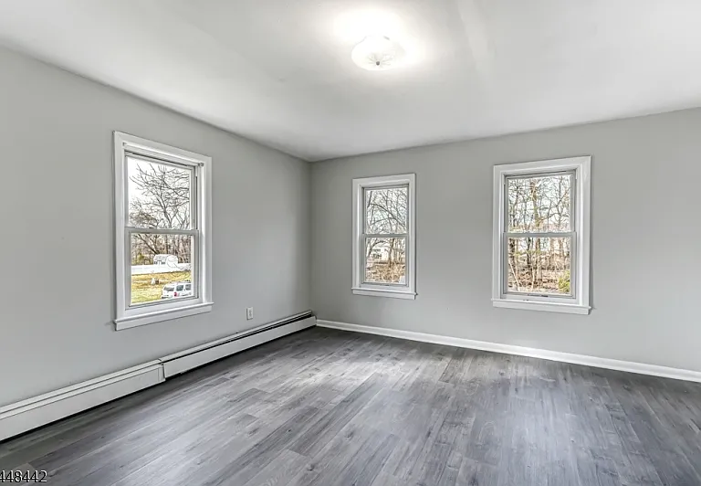 273 W Main St — Photo 12