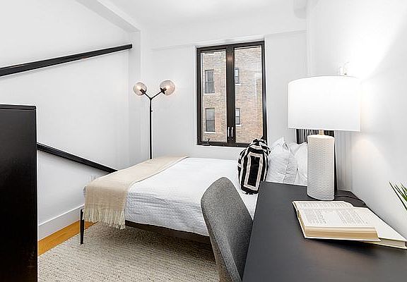 4th image of 202 Avenue A #33