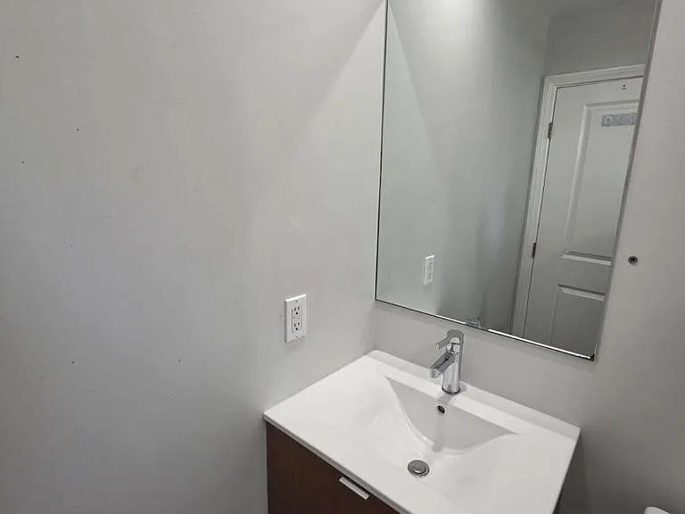 6824 Ben Ave #1 — Photo 20