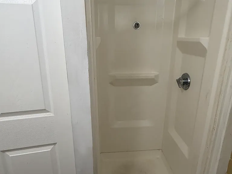 10 E Division St #1 — Photo 10
