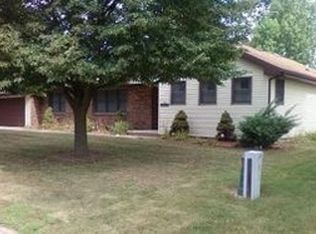 504 Glenwood Dr, Rantoul, IL