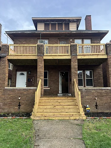 4345 W Euclid St Photo 1