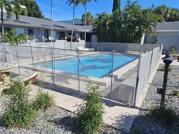 3475 SW 1st Ave APT 6, Miami, FL 33145