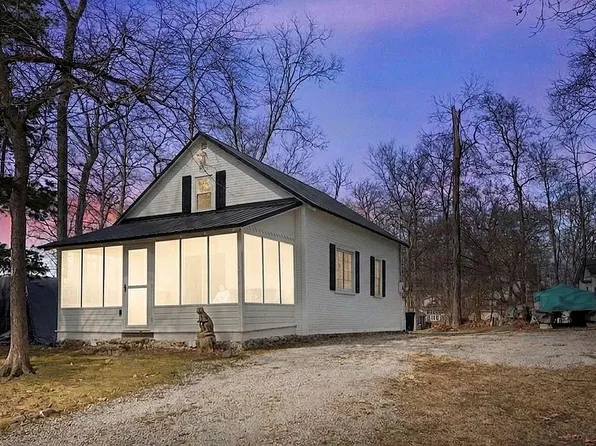 5644 S 980 E, Wolcottville, IN 46795