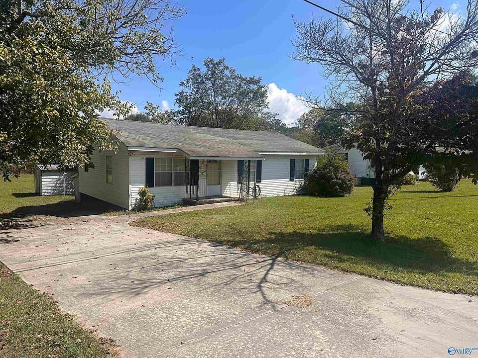 2nd image of 168 Goodwin Rd