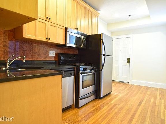 Eat In Kitchen