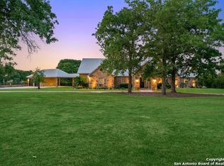 113 Bridgewater Dr, La Vernia, TX 78121