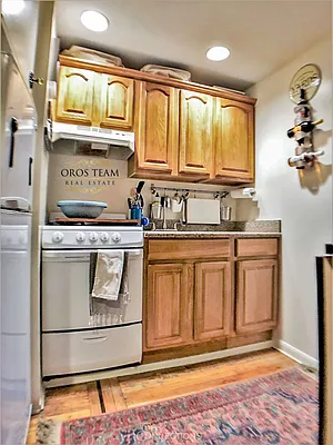 Rented by City Connections Realty | media 20