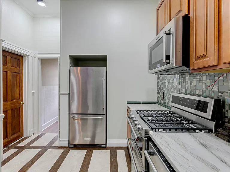 1809 W Grace St #1 — Photo 4