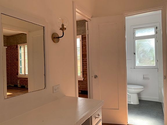 5th image of 1759 Orchid Ave APT 311