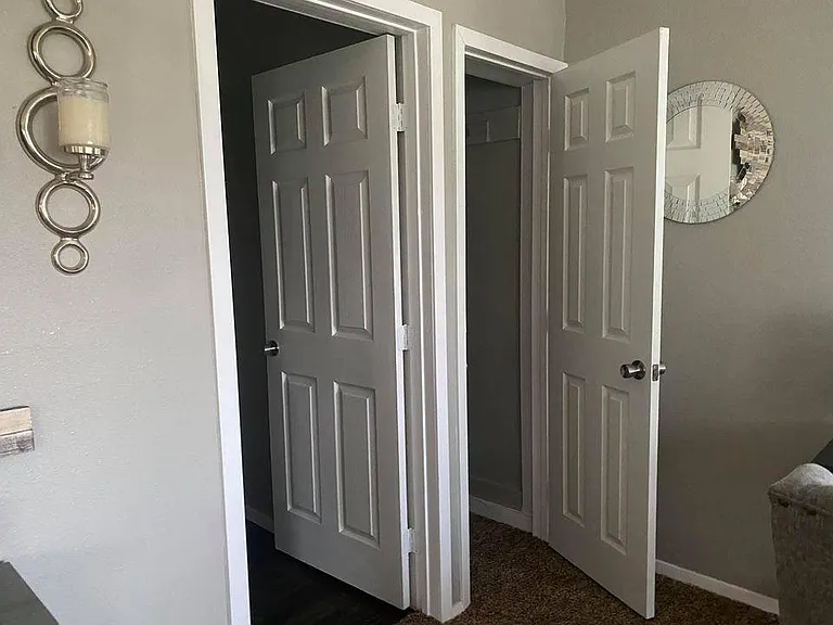 Closet and full bathroom in the studio room
