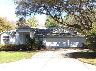 10123 Highcrest Ln, New Port Richey, FL 34654