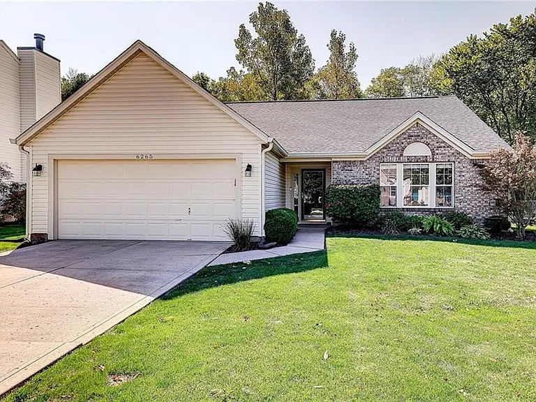 6265 Saddletree Dr — Photo 10