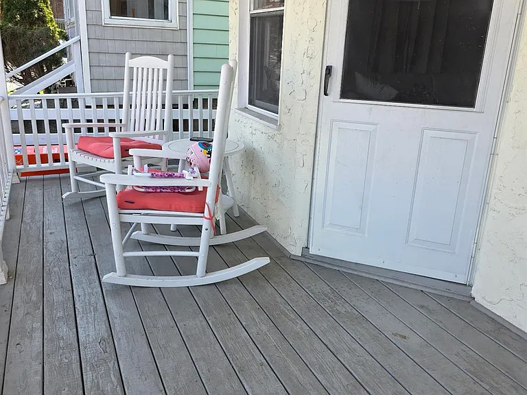 40 Parsons St #1 — Photo 4