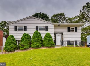 7215 Crown Rd, Glen Burnie, MD 21060