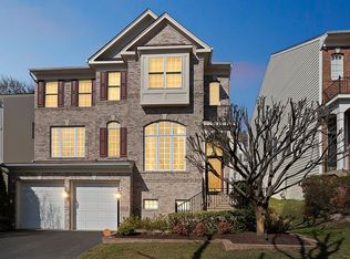 5856 Governors Hill Dr, Alexandria, VA 22310