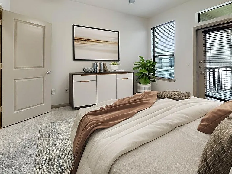 2700 Brazos St #4504 — Photo 3
