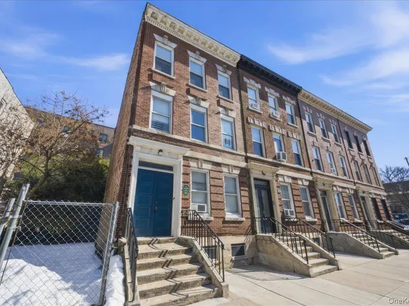 92 Elliott Avenue, Yonkers, NY 10705