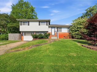 421 Cronin Rd, Virginia Beach, VA 23452