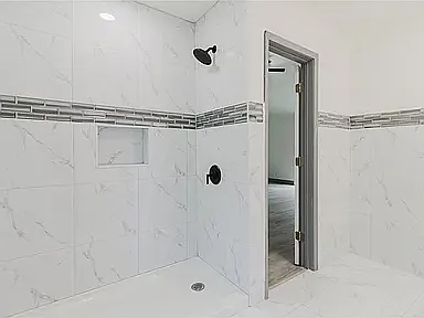 3014 S West Shore Blvd — Photo 25
