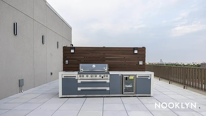 Outdoor, photo 1