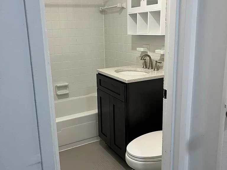 120 Saint Charles St #8 — Photo 6
