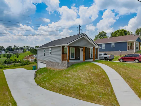 The Breezes, 2356-2420 Howerton Dr #2412, Morristown, TN 37814