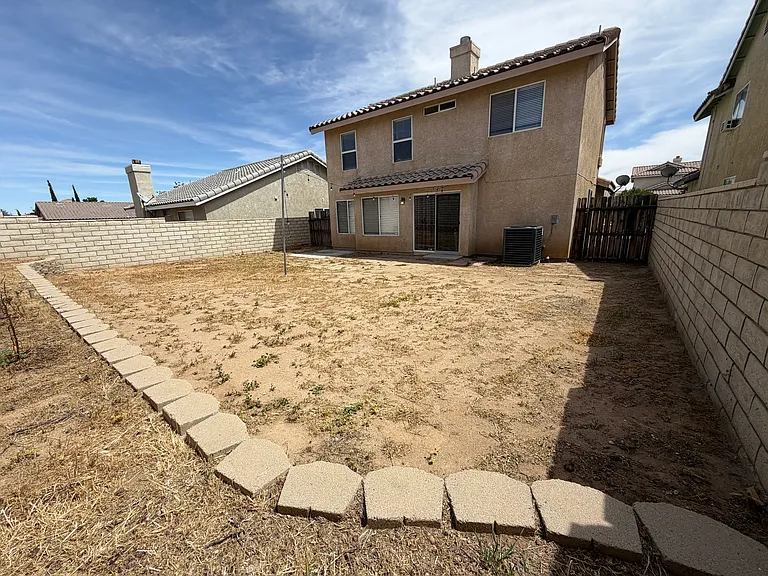 14610 Green River Rd — Photo 15