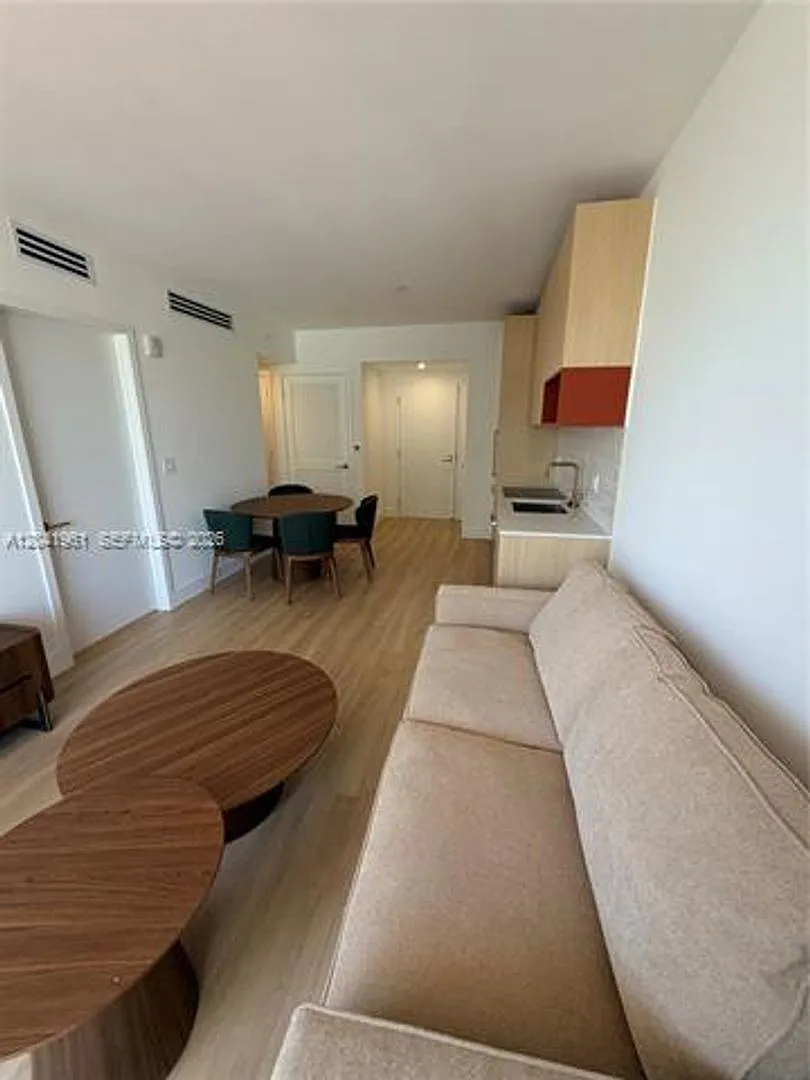 90 NE 32nd St cu-702, Miami, FL 33137 — Photo 1