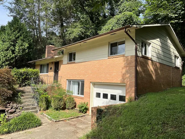 907 Meadowood Dr NE, Lenoir, NC 28645