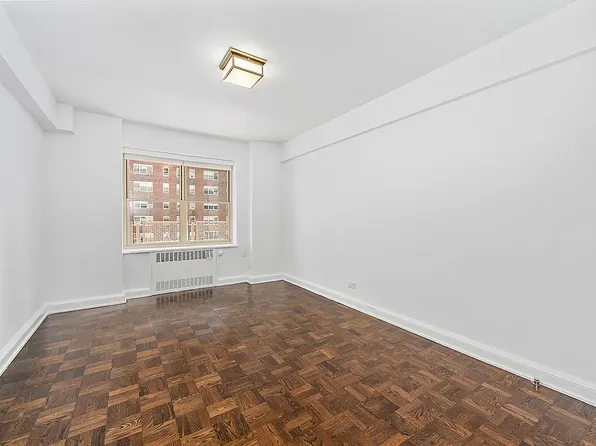 40 Park Avenue image 7 of 13