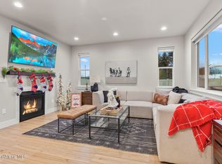 610 Moscow St, Sandpoint, ID 83864