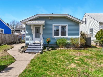 4527 Newton Ave N, Minneapolis, MN, 55412