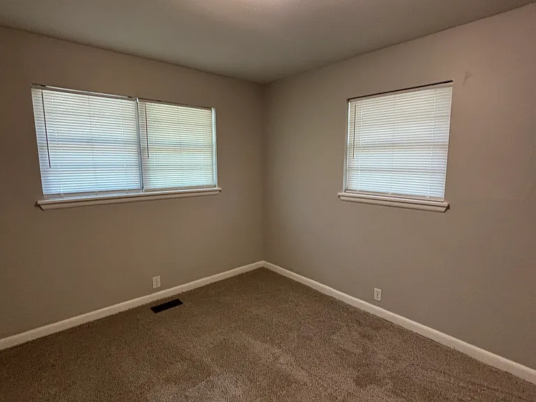 1413 Stanphil Rd — Photo 9