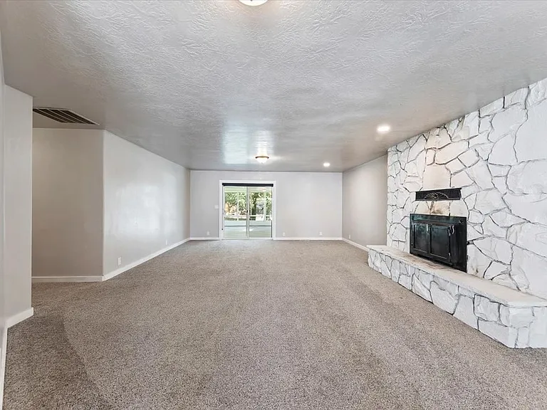 297 Bard Ave — Photo 24