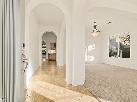 5th image of 10840 Villa Torre St