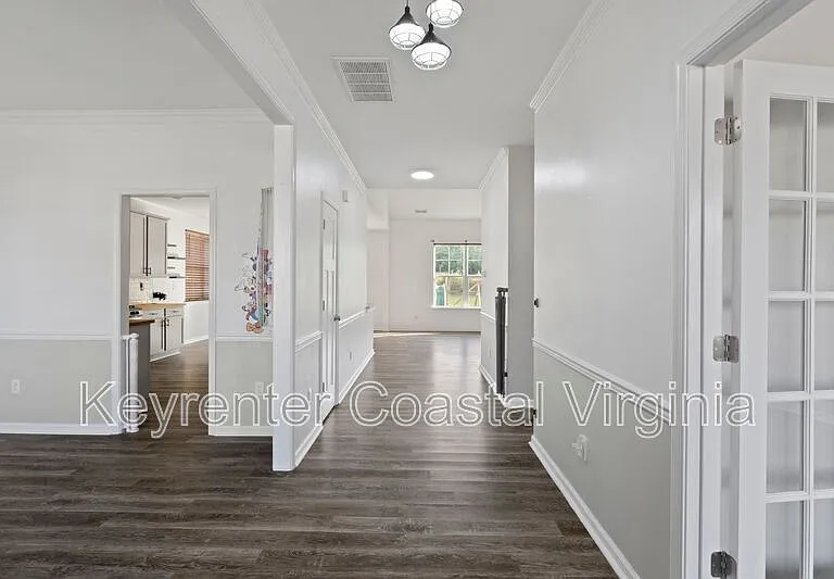 1038 Egret Ln — Photo 6