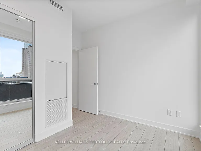 15 Mercer St #1408 — Photo 9