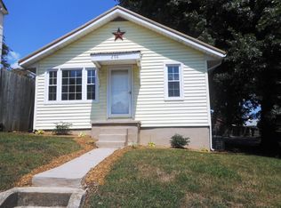206 E H St, Elizabethton, TN 37643