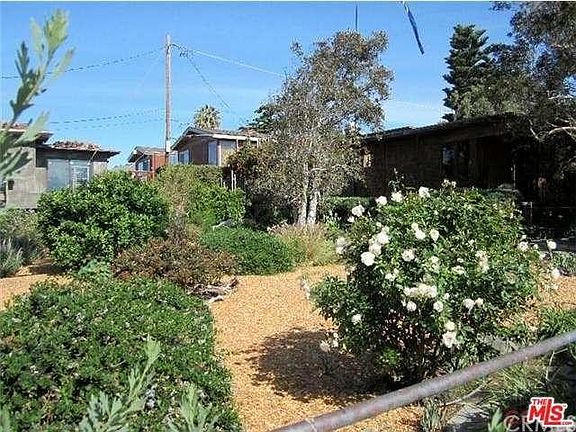 2nd image of 321 Harbor View Ave