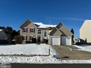 3 Wildcat Branch Dr, Sicklerville, NJ 08081