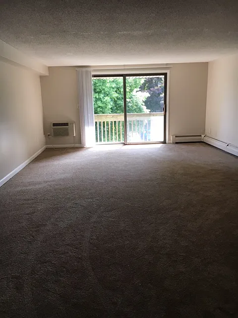 2 bed, 965 sqft, $1,995 — Photo 4