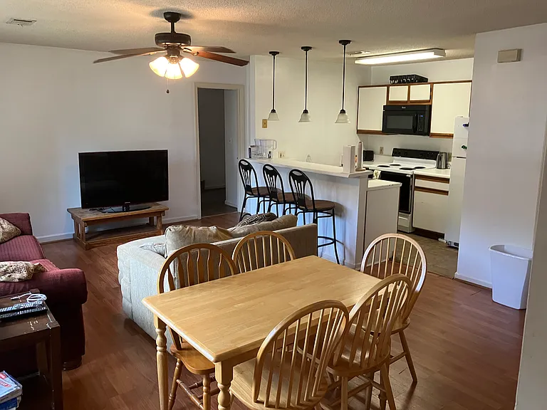 155 Anderson Hwy — Photo 1