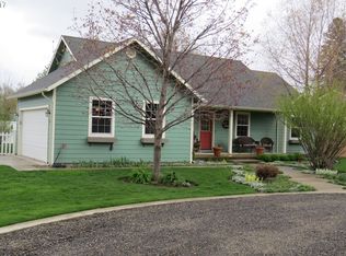 741 Serenity Ln, Union, OR 97883