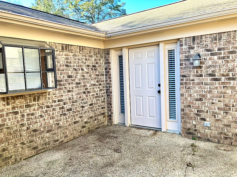 17080 Pennie Ln — Photo 16