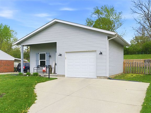 2nd image of 1468 Ironwood Dr