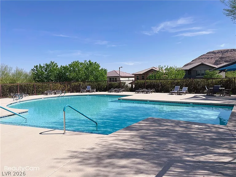 5704 Shadow Bend Dr — Photo 39